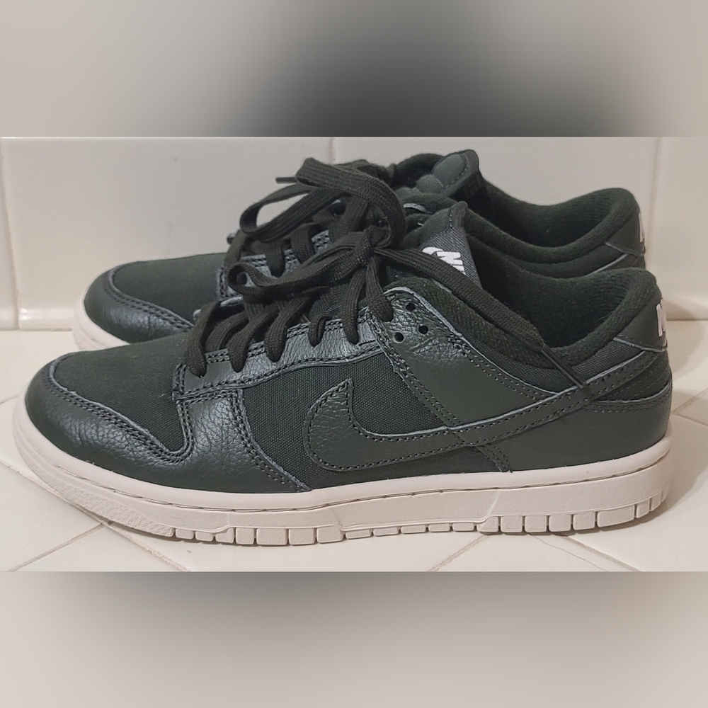 Nike Dunk Low Retro PRM Sequoia Men's Size 5.5